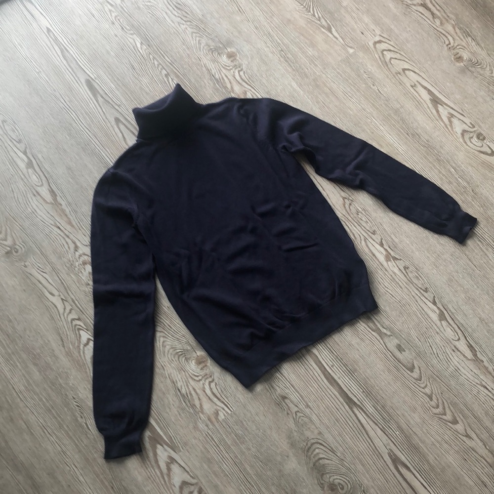 H&M Navy Fitted Lightweight Turtleneck, S